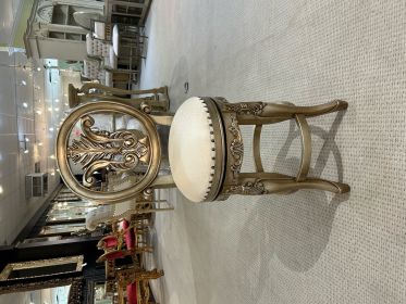 Platina Swivel Counter Stool